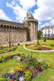 The towers Bro Erec'h _ Hennebont