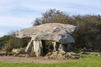 PenHap dolmen on the island to the monks