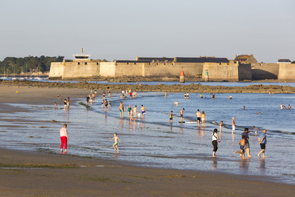 Toulhars beach in Larmor-Plage