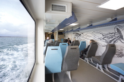 Intérieur du Breizh Nevez, le nouveau bateau assurant la liaison entre Groix et Lorient.