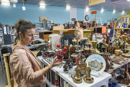 Boutique du comptoir du réemploi à Caudan