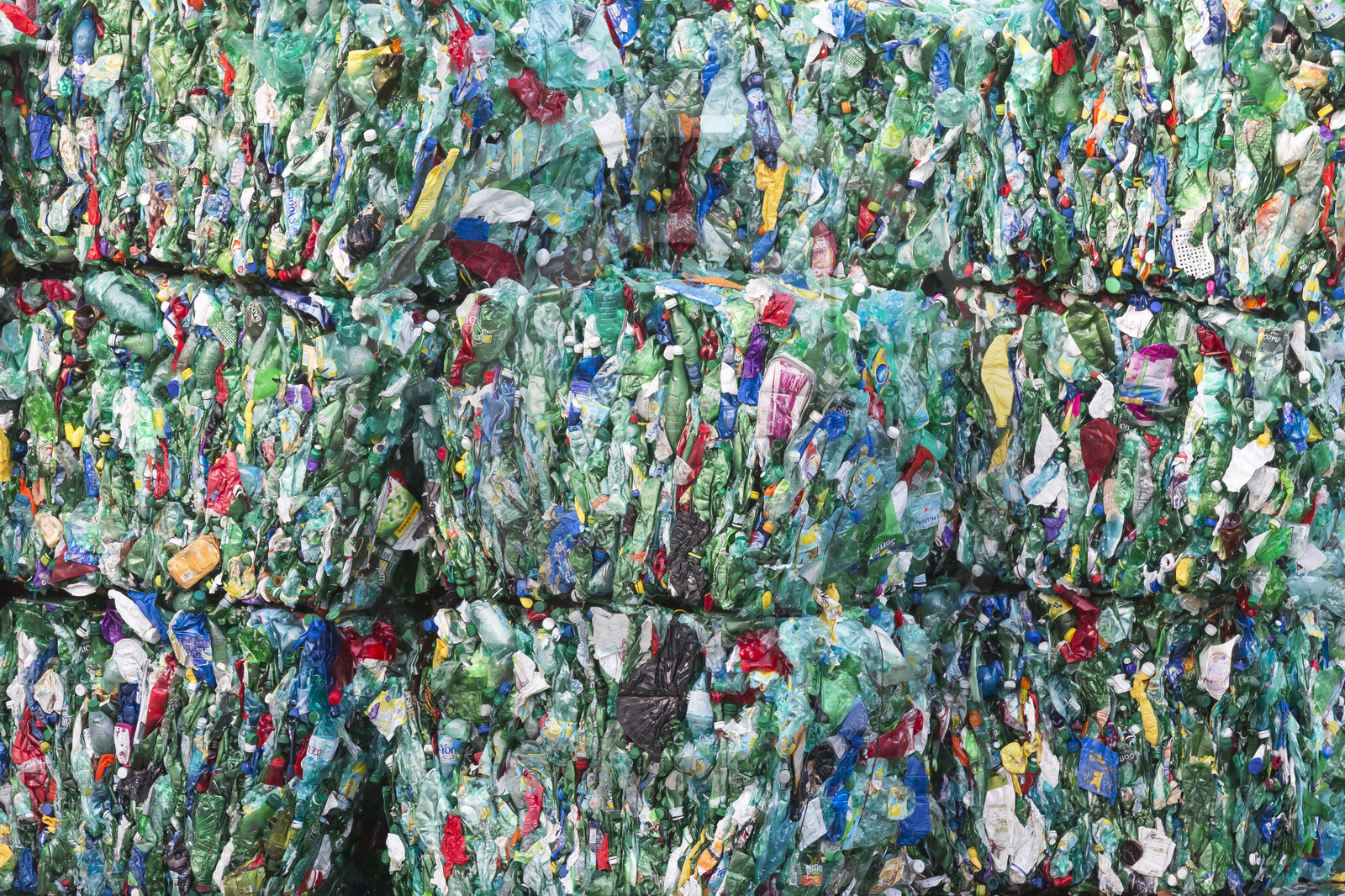 Waste sorting center in Caudan