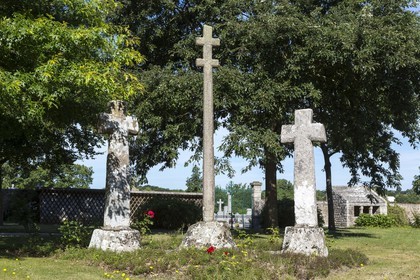Les trois croix _ Plélan le Petit