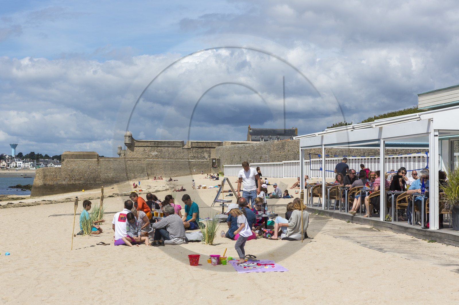 La plage des Pâtis_Port-Louis
