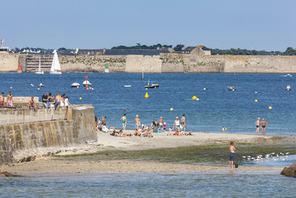 Beach of Locqueltas - Larmor-Plage