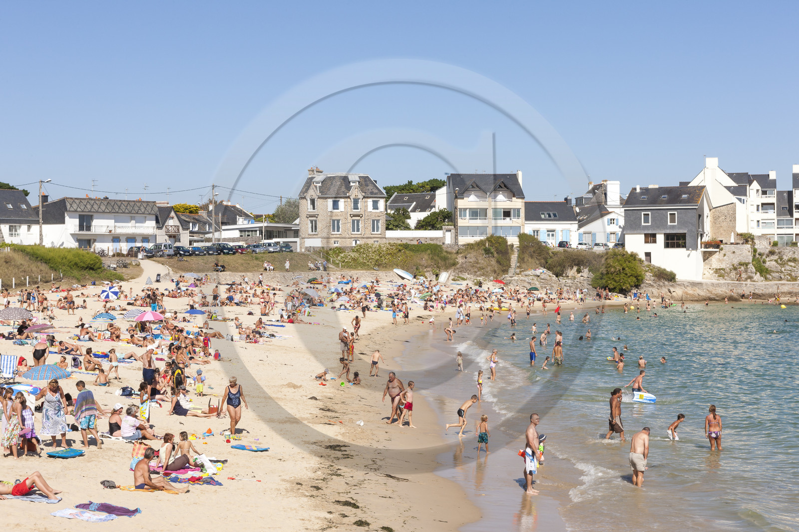 The beach of the Pérello in Ploemeur