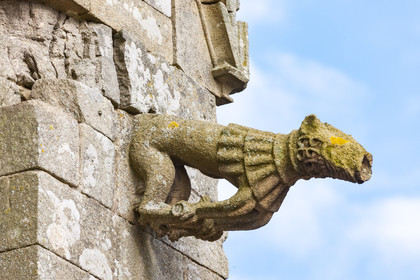 20080619_HennebontGargouilles de l'église d'Hennebont_Morbihan_Bretagne_France.jpg