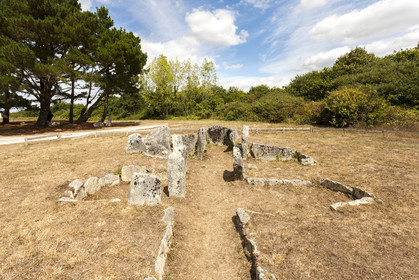Ploemeur, site of the Cruguellic