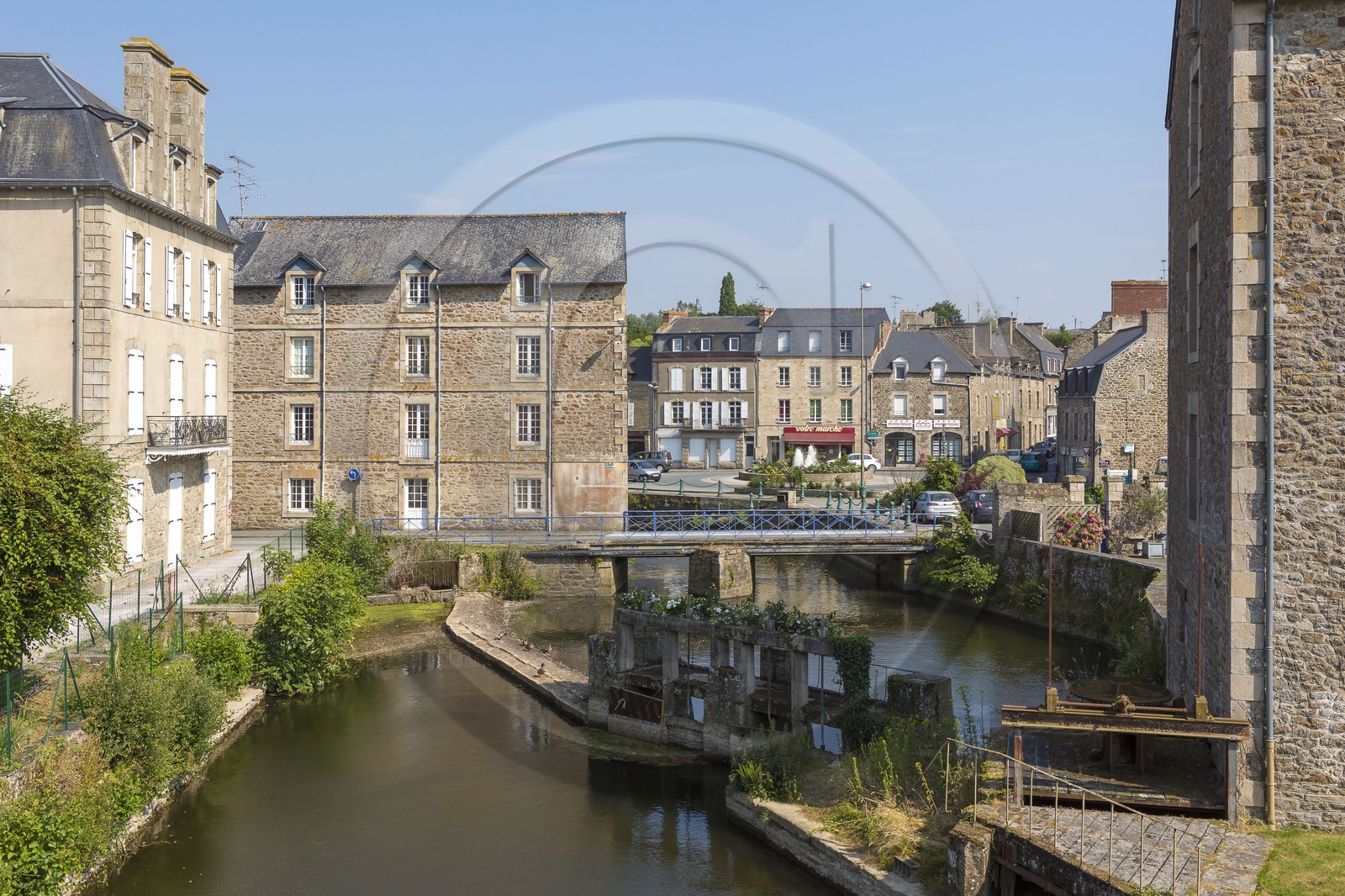 Mills of Plancoët Harbor.