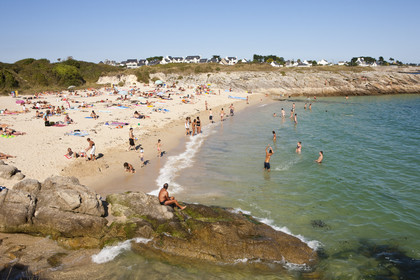 The beach of the Pérello in Ploemeur