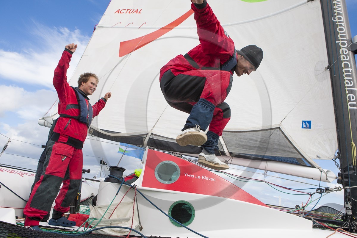 Multicoque Actual Skippé par Yves Le Blévec - Trophée Prince de Bretagne _ Saint-Quay-Portrieux