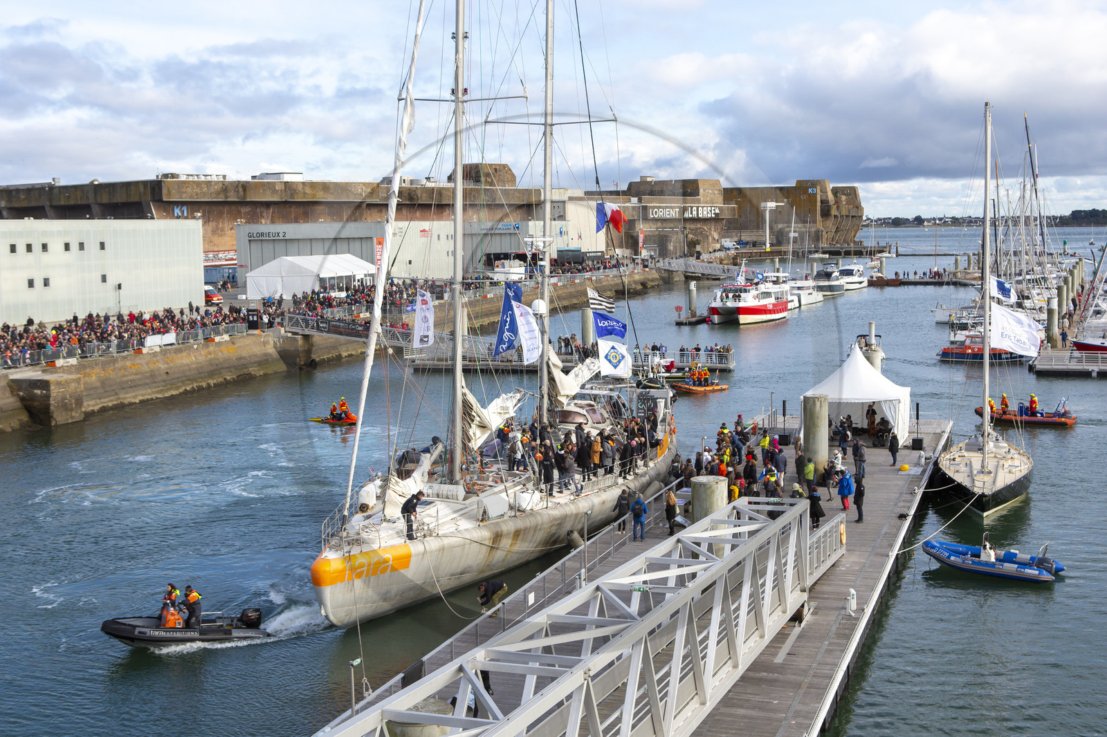 Lorient 27 October 2018 _ Arrival of the Tara at the base of submarines Lorient.