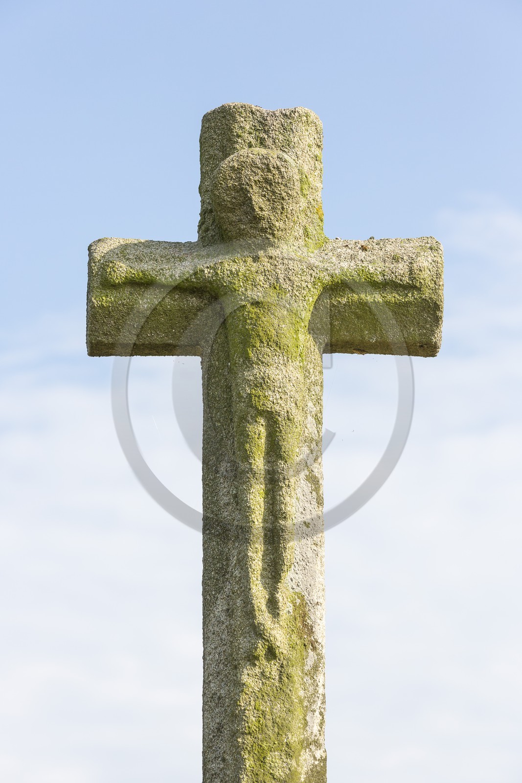 La croix Lesmen _ Languenan.