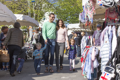 Marché de Carnac en famille