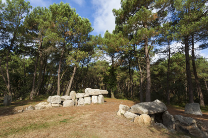 Les dolmens de Mané-Kerioned à Carnac