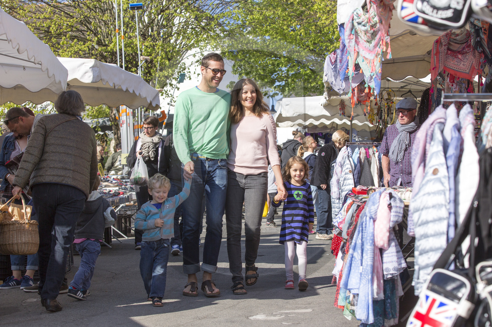 Marché de Carnac en famille