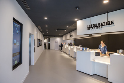 Inauguration de la maison des mégalithes à Carnac.